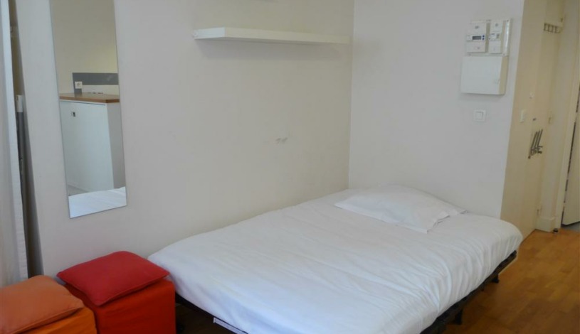 Apartment Rue Lepic Paris - Apt 23989