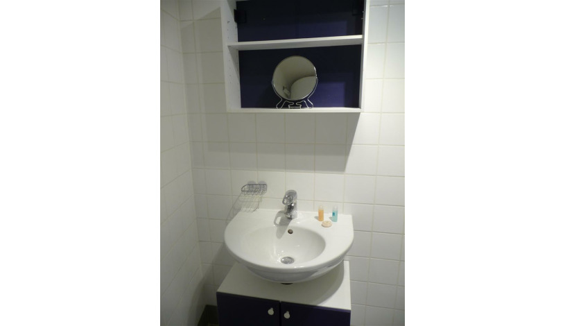 Apartment Rue Lepic Paris - Apt 23989