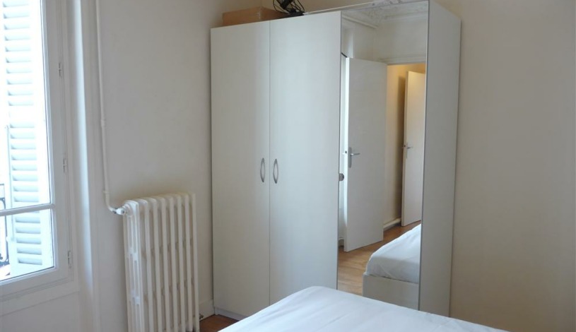 Apartment Rue Lepic Paris - Apt 23996