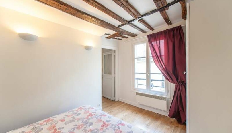 Apartment Rue Pecquay Paris - Apt 15245