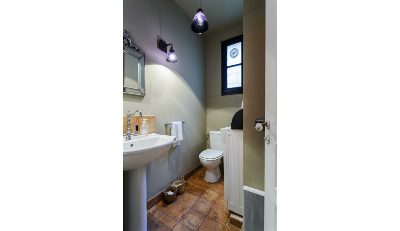 Apartment Rue Saint-Sébastien Paris - Apt 40425