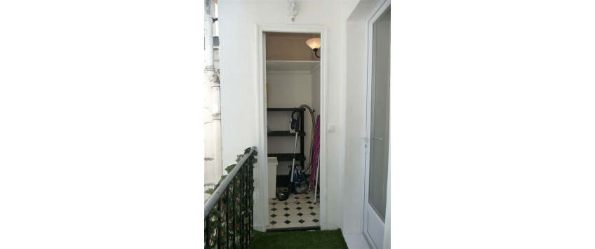 Apartment Rue Tholozé Paris - Apt 23832