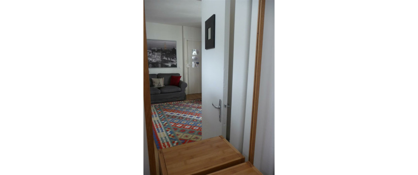 Apartment Rue Tholozé Paris - Apt 23832