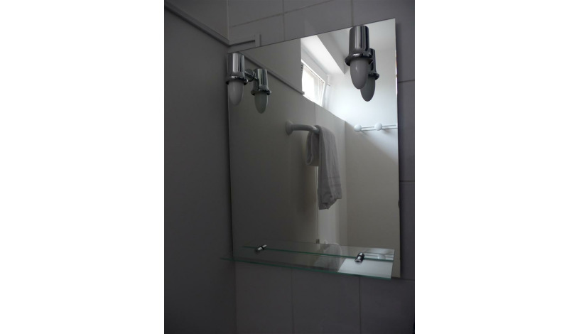 Apartment Rue Tholozé Paris - Apt 23832