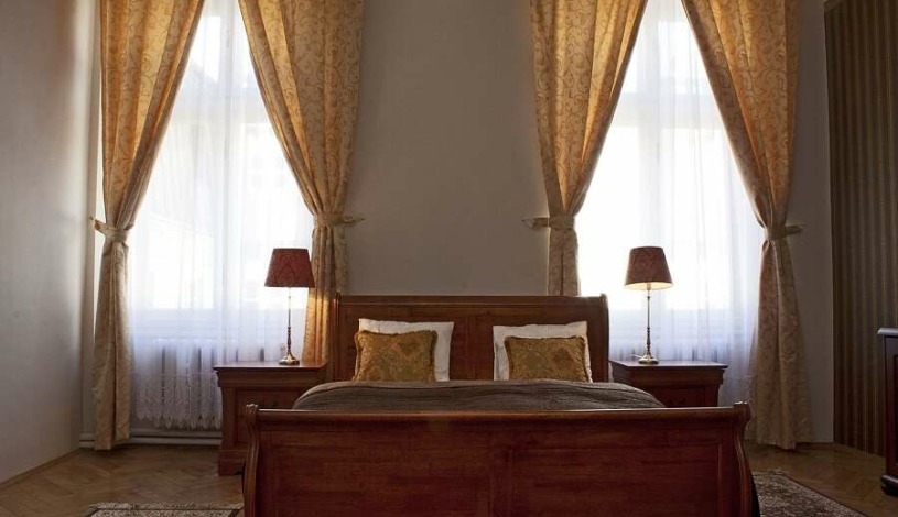 Apartment rynek Główny Kraków - Fire And Sword