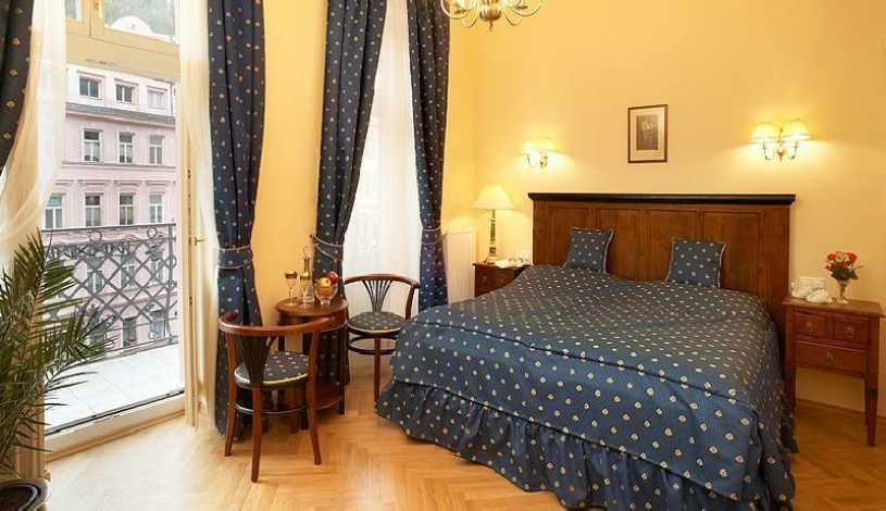 Hotel Salvator Karlovy Vary - Dvoulůžkový pokoj standard, Dvoulůžkový pokoj Deluxe s balkonem