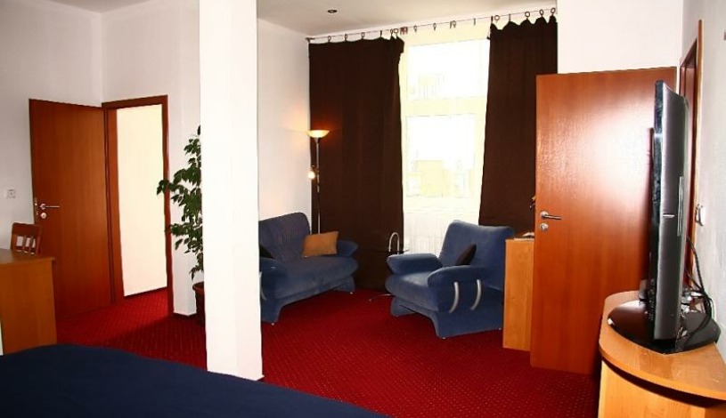 PENZION SARAYA WELLNESS Teplice - Pokoj Deluxe Magniflex s vanou