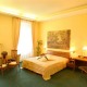 Dreibettzimmer - VILLA SCHWAIGER Praha