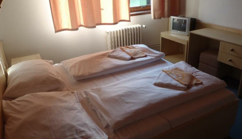 Hotel Šedý Vlk Harrachov - Třílůžkový pokoj