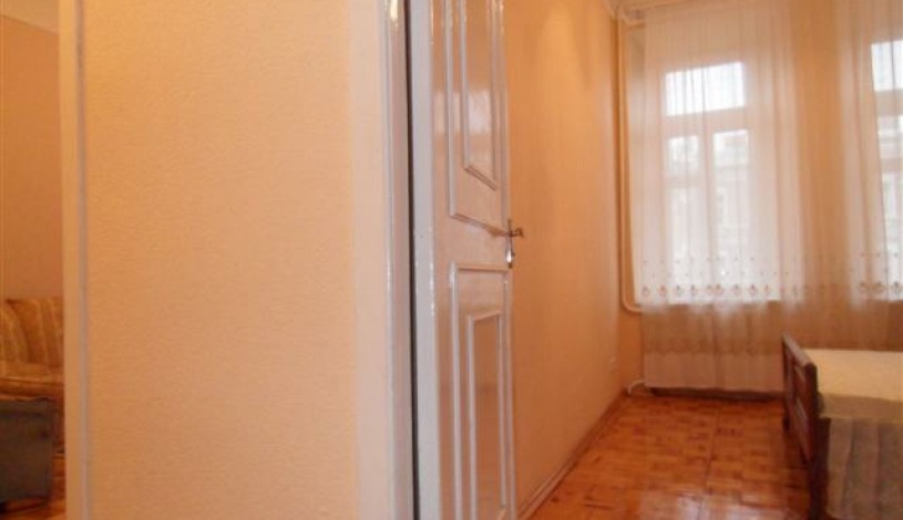 Apartment Shota Rustaveli Kiev - Apt 22087