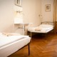 Zweibettzimmer mit gemeinsamen Bad - Hostel Sir Toby`s Praha