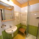 Dvoulůžkový pokoj s vlastní koupelnou - SKLEP accommodation Praha