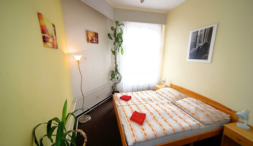 SKLEP accommodation Praha - Hostel Double