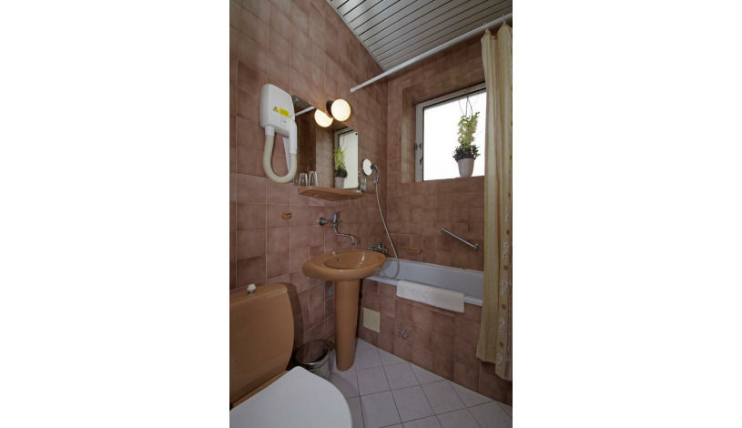HOTEL SLAVIA Brno - Dvoulůžkový pokoj STANDARD