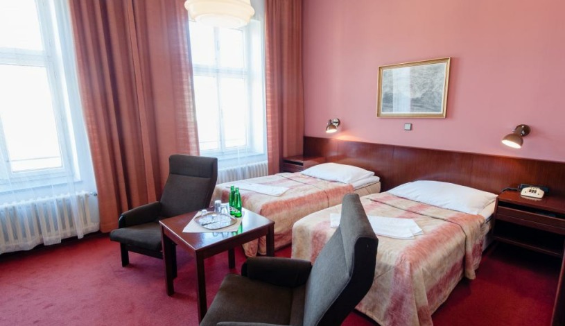 HOTEL SLAVIA Brno - Dvoulůžkový pokoj STANDARD