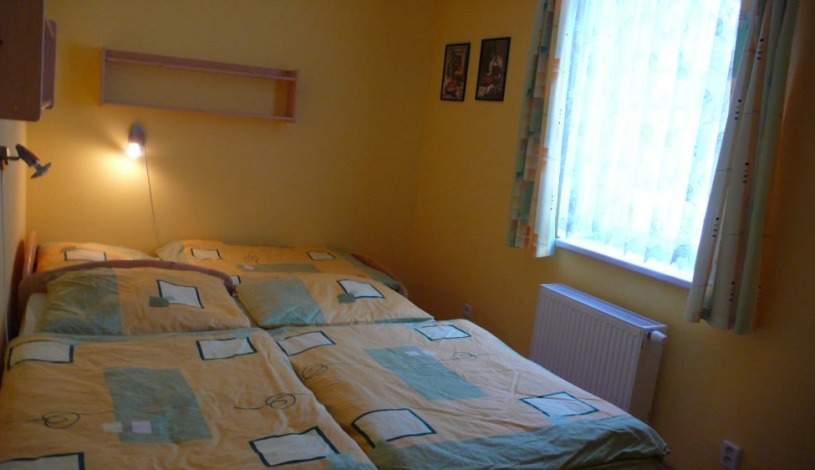 APARTMÁNY DALIBOR SPINDLERUV MLYN * * * Špindlerův Mlýn - Apartmán pro 7 - 9 osob ( 80 m2, 3x pokoj)