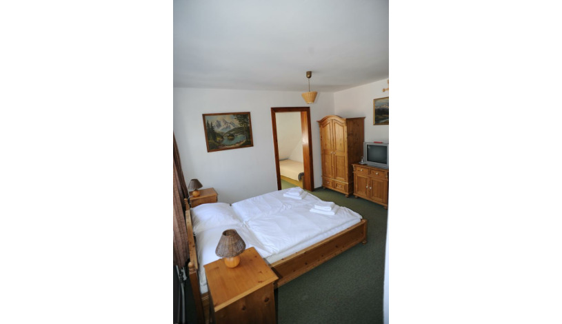 Hotel Villa Hubertus Špindlerův Mlýn - Dvoulůžkový pokoj + dvě pevné přistýlky