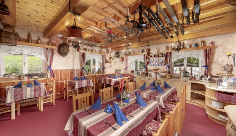 Hotel Martin a Hotel Kristýna Špindlerův Mlýn