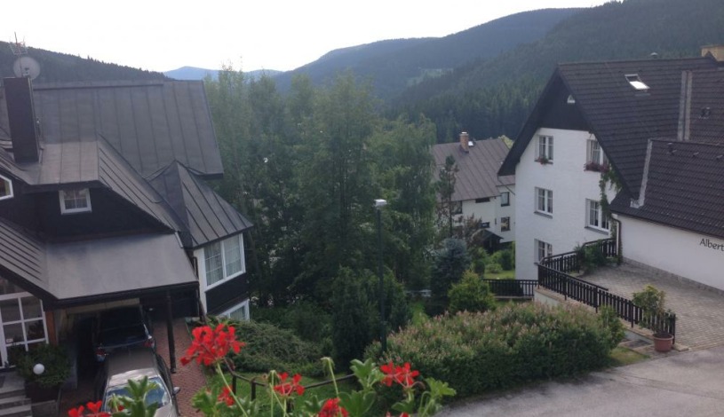Pension Monika + Apartments Špindlerův Mlýn