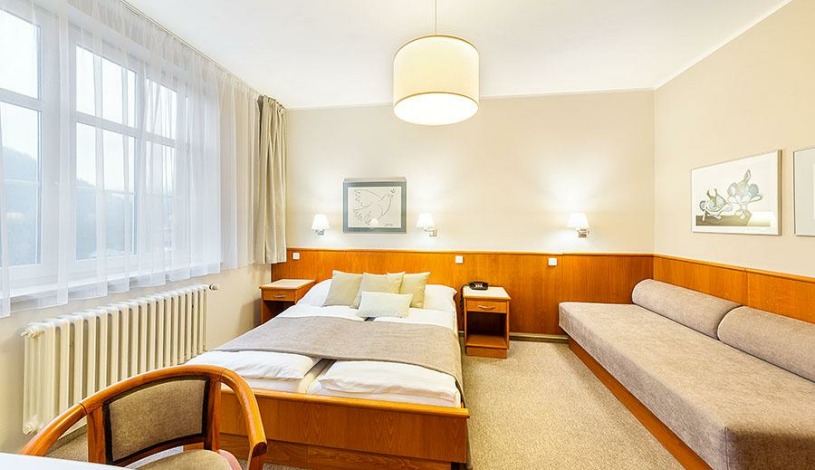 Hotel Sněžka Špindlerův Mlýn - Třílůžkový pokoj De-Luxe, Dvoulůžkový pokoj De-Luxe