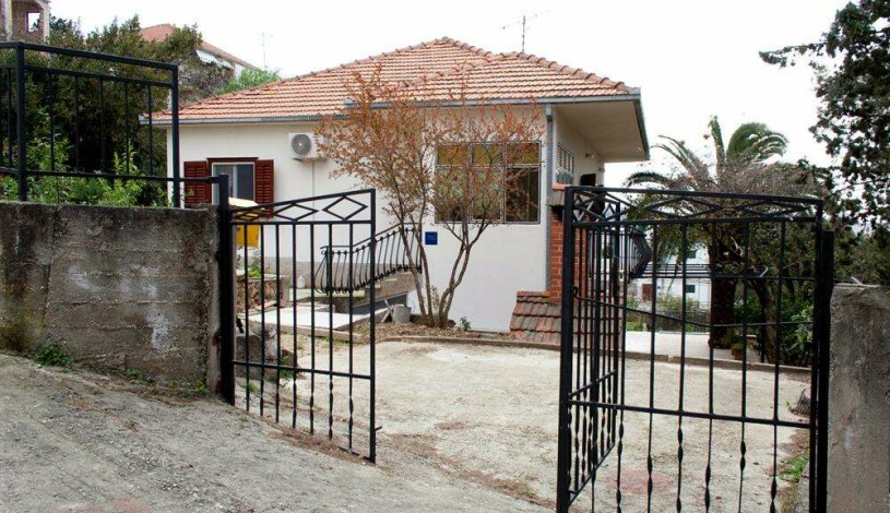 Apartment Špira Puovića Trogir - Apt 37122