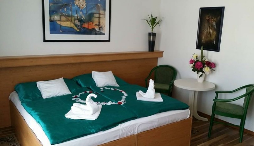 Hotel Na Pekárně Sušice - Jednolůžkový, Třílůžkový pokoj, Třílůžkový pokoj s přistýlkou, Dvoulůžkový pokoj