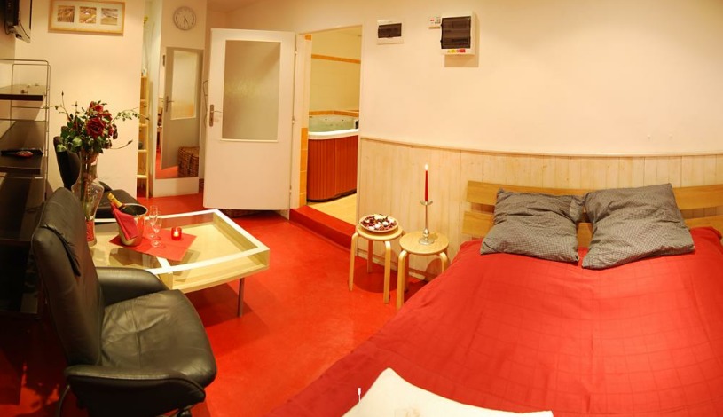 HOSTEL-PRAHA.CZ Praha - Relax room s vířivkou