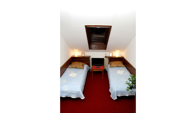 HOSTEL-PRAHA.CZ Praha - Pokój 2-osobowy ze wspólną łazienką