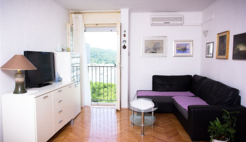 Apartment Srećka Karamana Split - Apt 40237