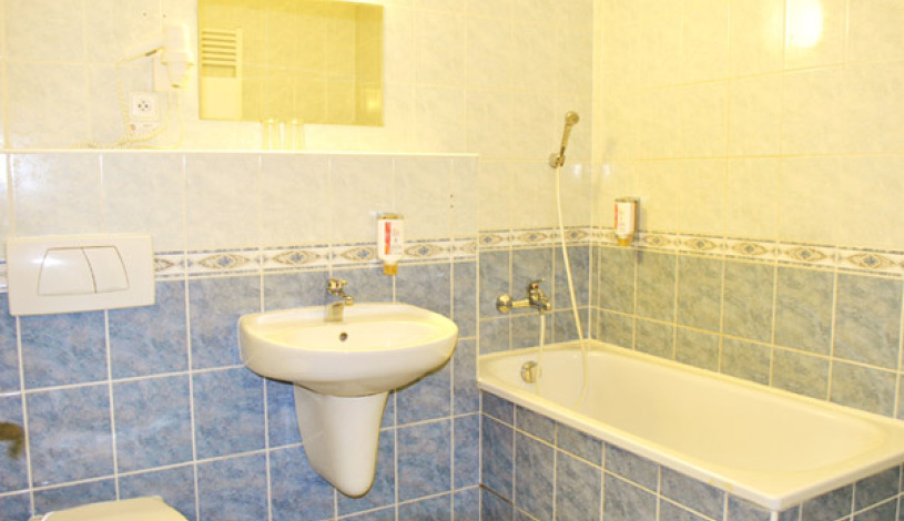 Wellness Hotel Step Praha - Pokoj pro 1 osobu, Pokoj pro 2 osoby, Pokoj pro 3 osoby