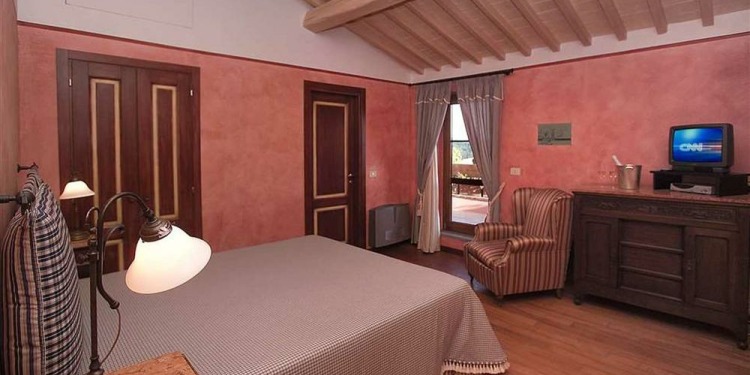 5-Schlafzimmer Appartement Toscana Grosseto mit Küche für 16 Personen