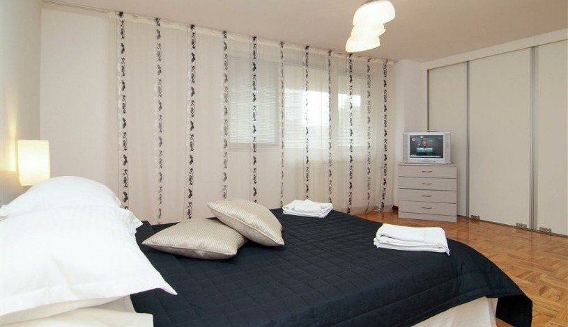 Apartment Strada Ion Câmpineanu București - Apt 27480