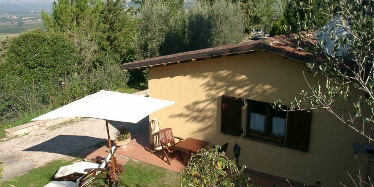Studio Apartment Perugia Ramazzano - Le Pulci with kitchen for 3 persons