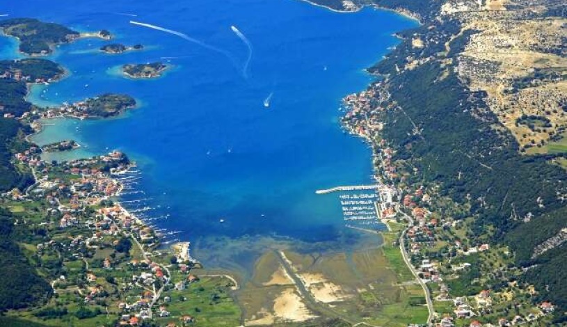 Apartment Supetarska Draga Rab - Apt 38171