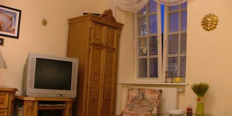 2-bedroom Gdańsk Downtown with kitchen for 4 persons