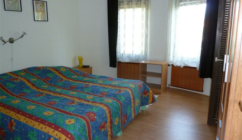 Apartment Széchenyi utca Balatonszárszó - Apt 38025