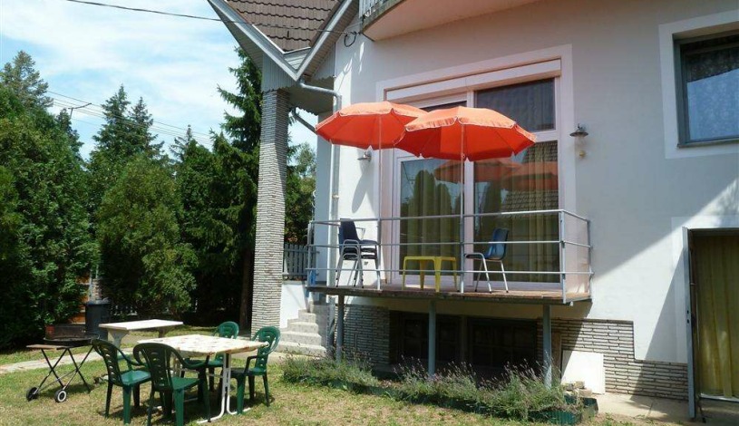 Apartment Széchenyi utca Balatonszárszó - Apt 38025