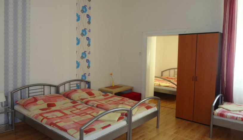 Pension Tara Praha - 6-lůžkový pokoj, 7-lůžkový pokoj