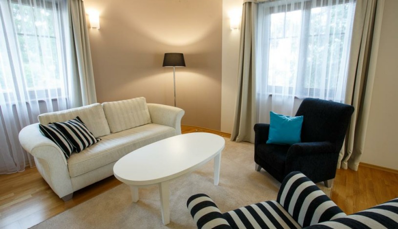 Vila Terra Luhačovice - Dvoupokojový apartmán s kuchyňkou, balkónem