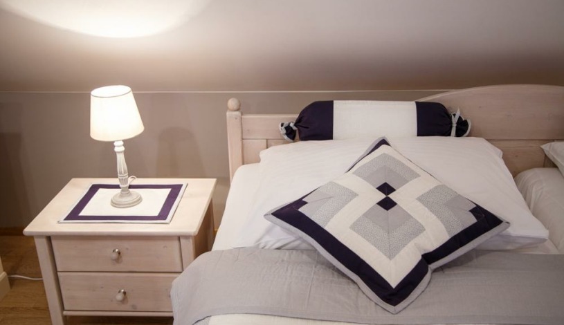 Vila Terra Luhačovice - Dvoulůžkový podkrovní pokoj s lednicí