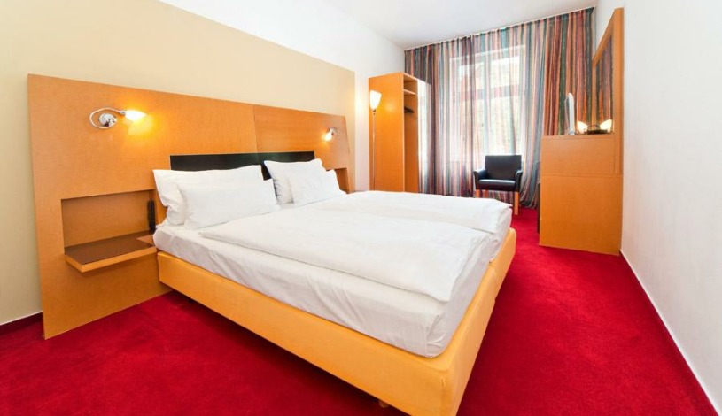 Theatrino Praha - Pokoj pro 2 osoby