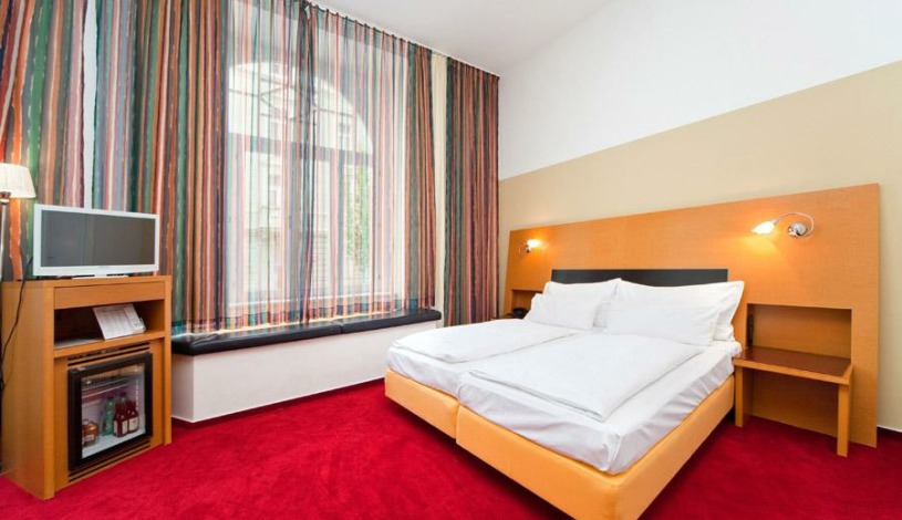 Theatrino Praha - Pokoj pro 2 osoby
