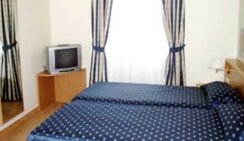 Hotel Tivoli Praha - Triple room