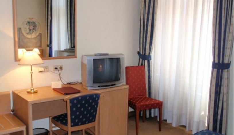 Hotel Tivoli Praha - Single room, Double room