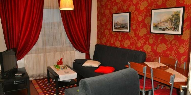 2-Schlafzimmer Istanbul Küçükçekmece mit Küche für 6 Personen