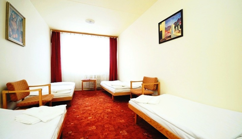 Easy Star Hotel Praha - Vierbettzimmer