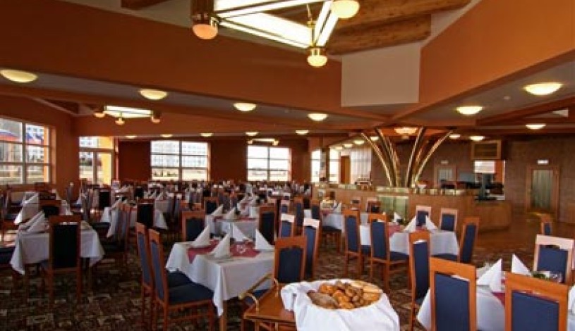 Restaurace - Top Hotel Praha