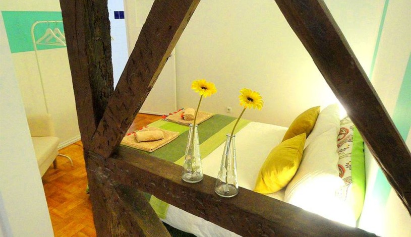 Apartment Travessa da Palmeira Lisboa - Apt 35452