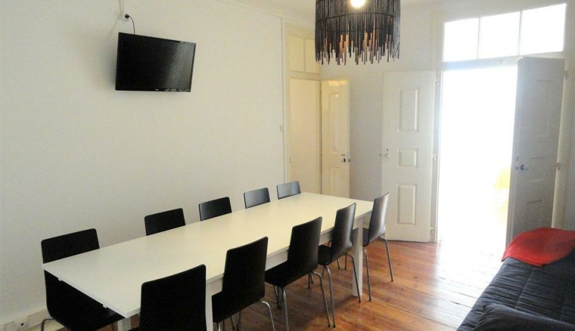 Apartment Travessa das Mercês Lisboa - Apt 35490