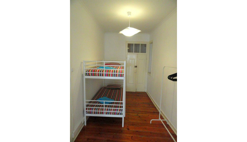Apartment Travessa das Mercês Lisboa - Apt 35490